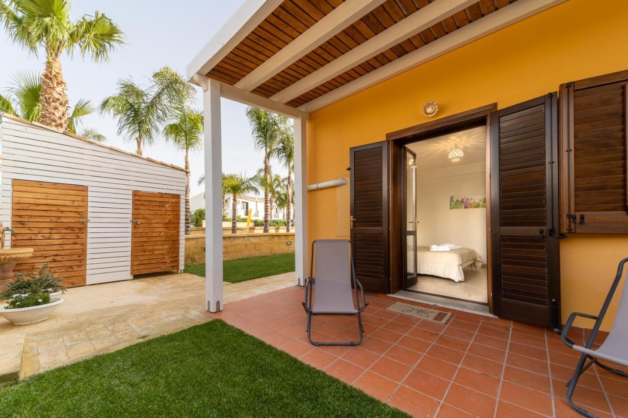 Hotel Lo Scorcio Sullo Stagnone Marsala Exterior foto