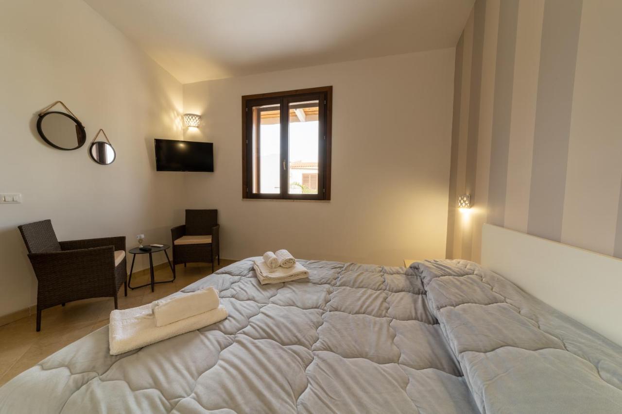 Hotel Lo Scorcio Sullo Stagnone Marsala Exterior foto